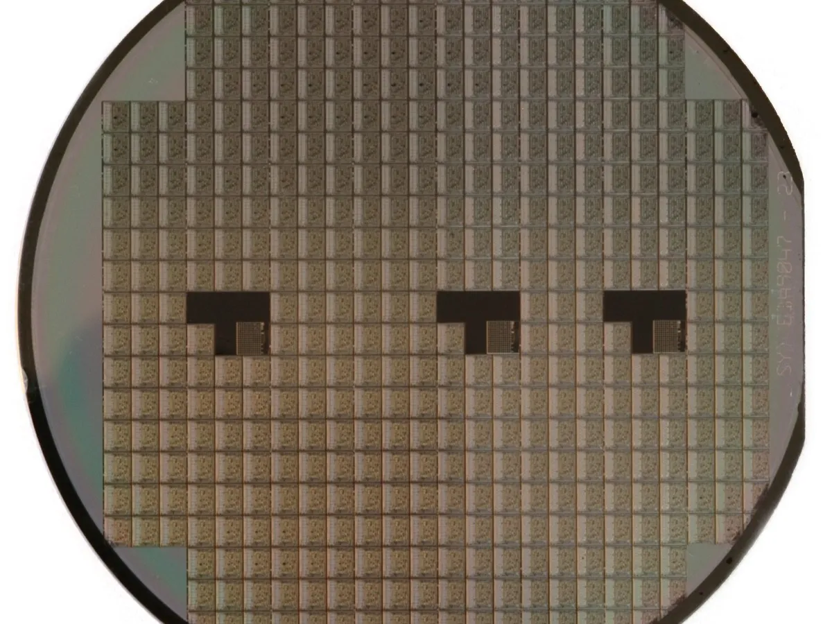 A silicon wafer used to manufacture and measure thin-film devices